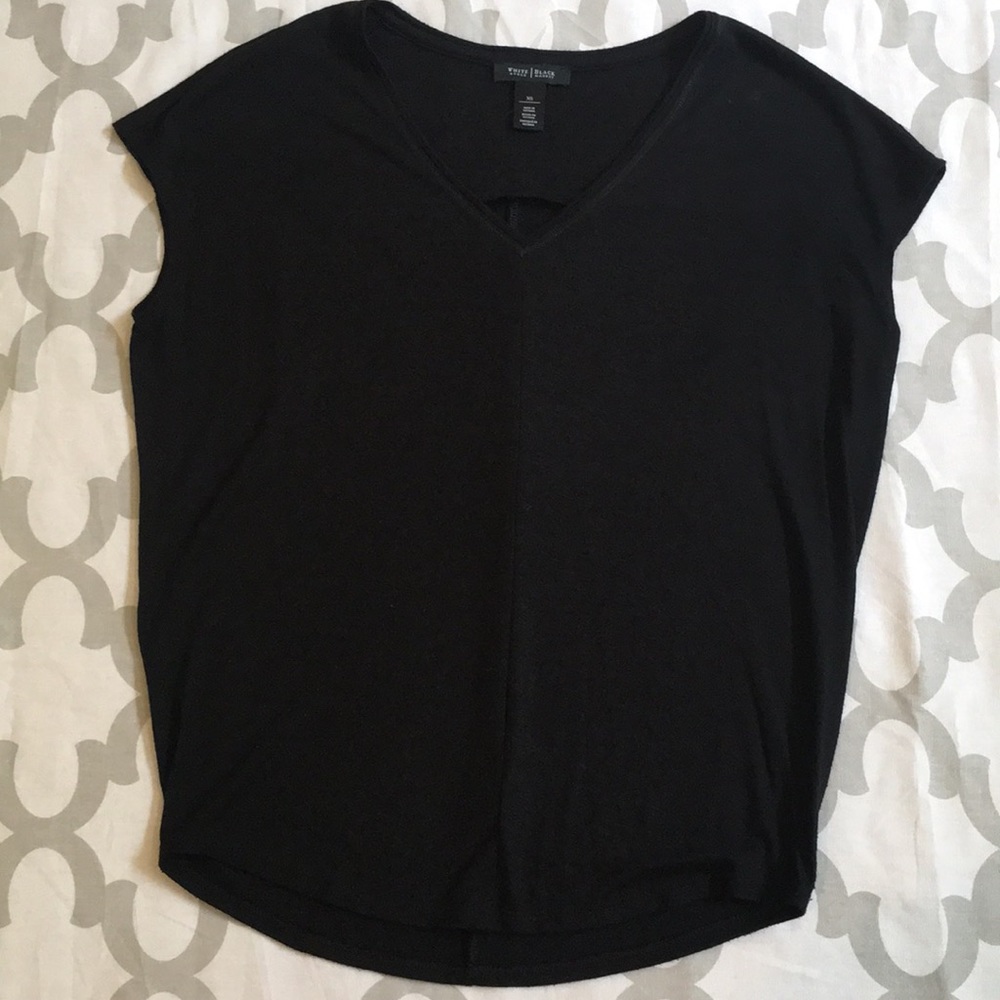 WHITE HOUSE BLACK MARKET SHORT SLEEVE TOP